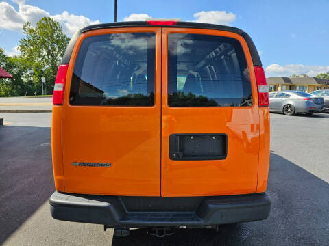 2017 Chevrolet Express 2500