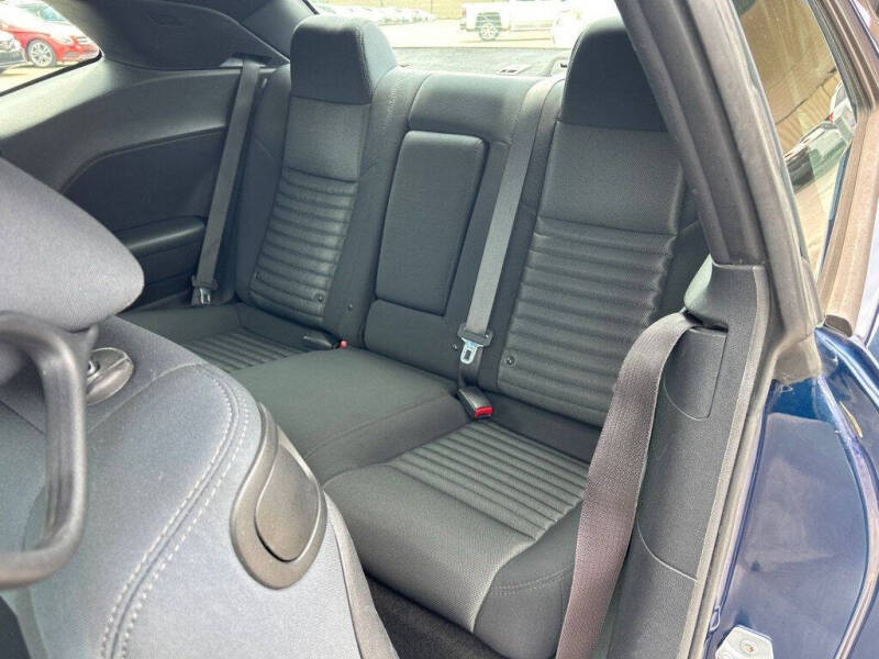 2014 Dodge Challenger SXT