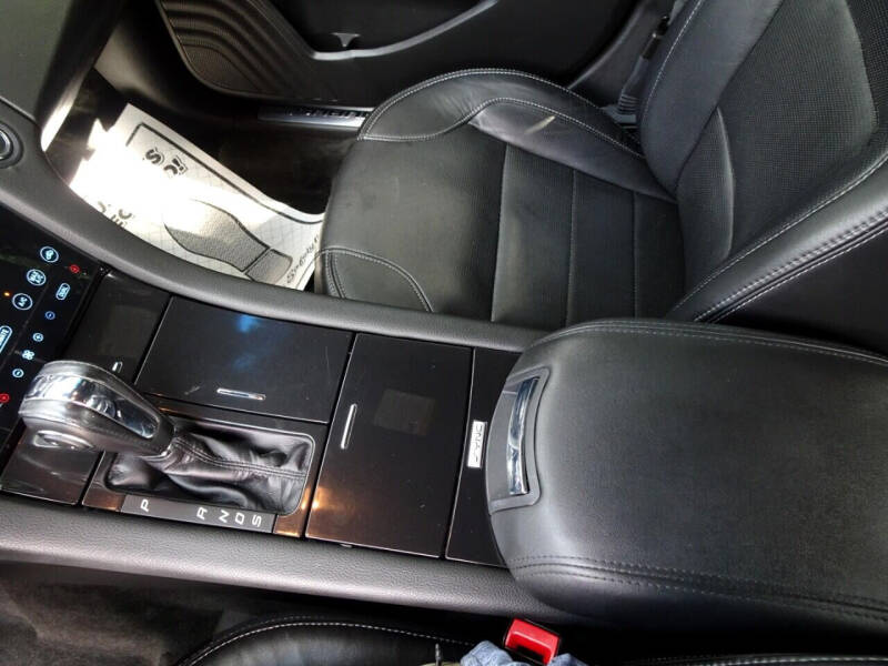 2017 Ford Taurus Limited