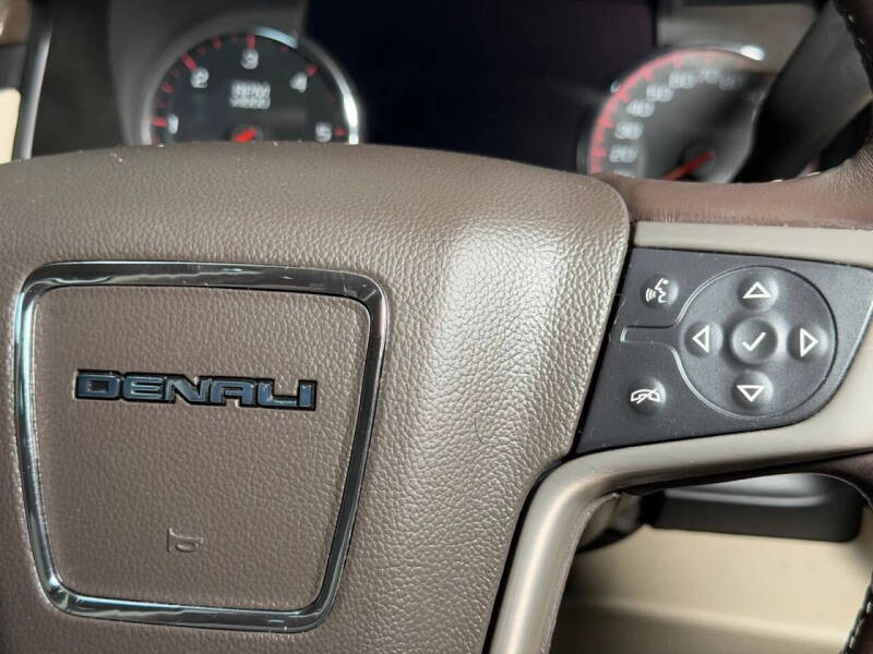 2015 GMC Yukon Denali