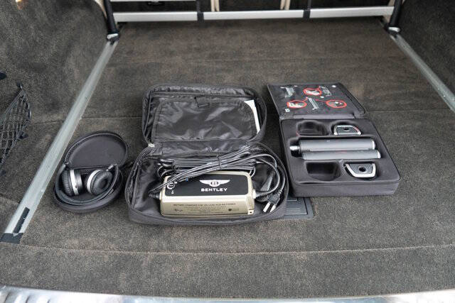 2017 Bentley Bentayga 48