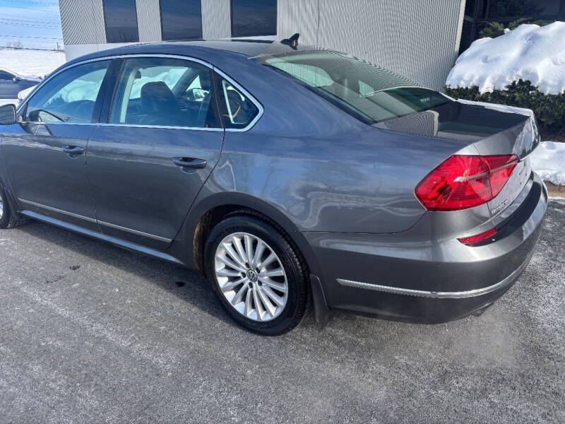2016 Volkswagen Passat 1.8T SE