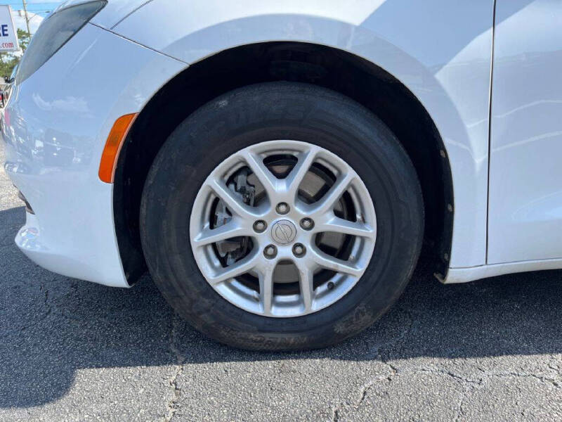 2017 Chrysler Pacifica Touring