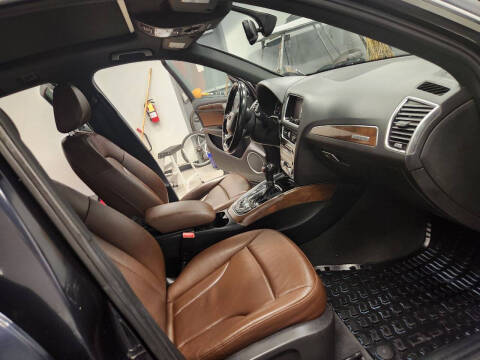 2017 Audi Q5 2.0T quattro Premium Plus