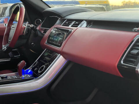 2020 Land Rover Range Rover Sport SVR