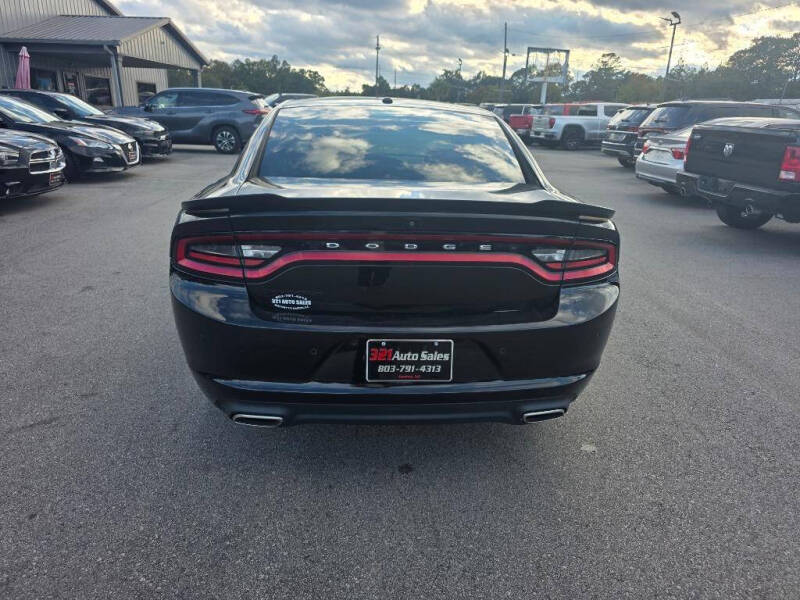 2019 Dodge Charger SXT