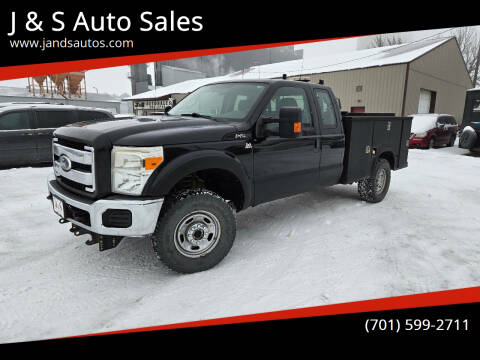 2012 Ford F-250 Super Duty for sale at J & S Auto Sales in Thompson ND