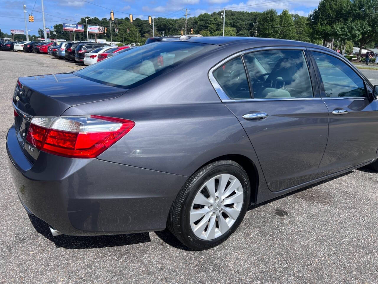 2013 Honda Accord for sale at CAR FARMER & SALES in Chesapeake, VA