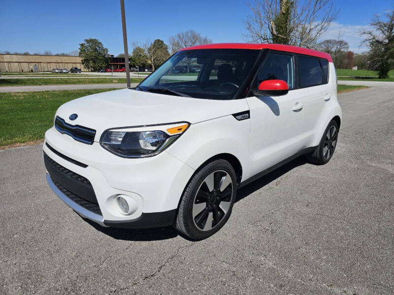 2017 Kia Soul +