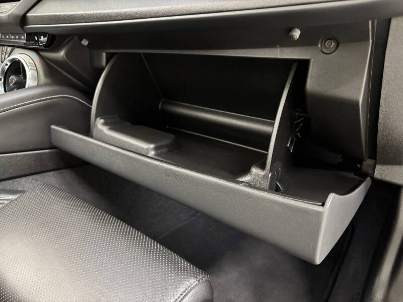 2023 Chevrolet Camaro LT