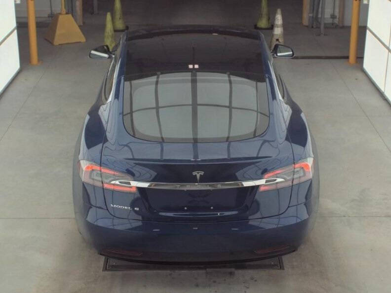 2017 Tesla Model S 75D