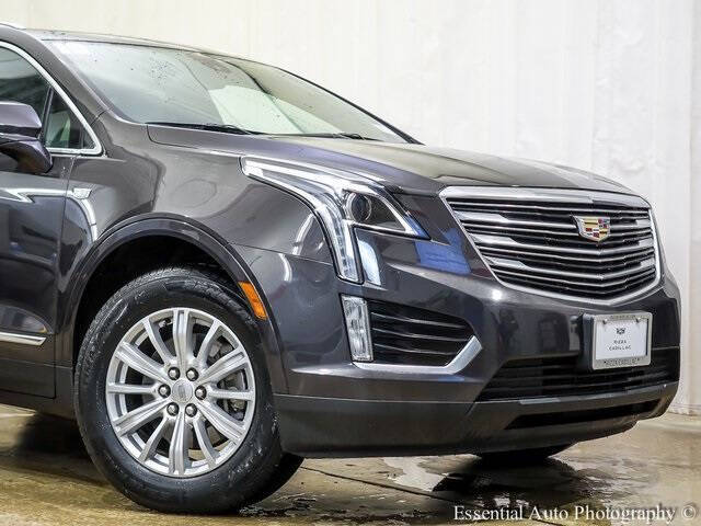 Used 2019 Cadillac XT5 Base with VIN 1GYKNBRS6KZ105452 for sale in Tinley Park, IL