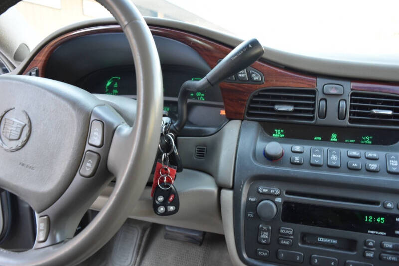 2003 Cadillac DeVille