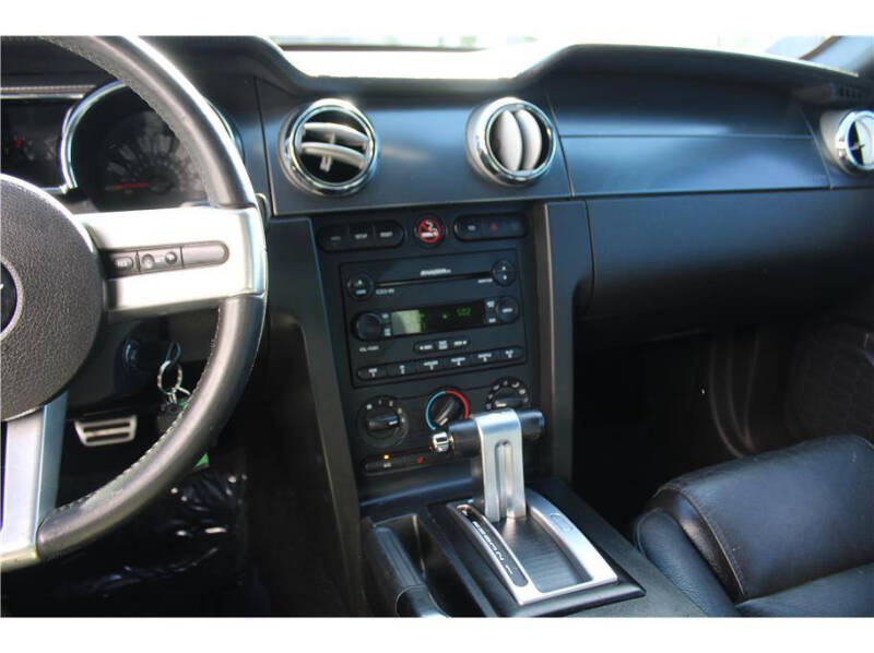 2007 Ford Mustang GT Premium