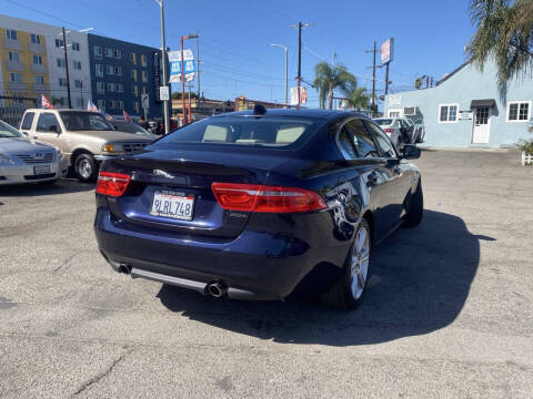 2017 Jaguar XE 25t Prestige