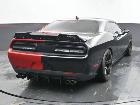 2016 Dodge Challenger SRT Hellcat