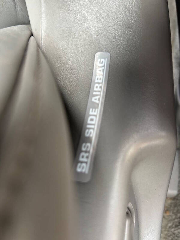 2000 Toyota Avalon XLS