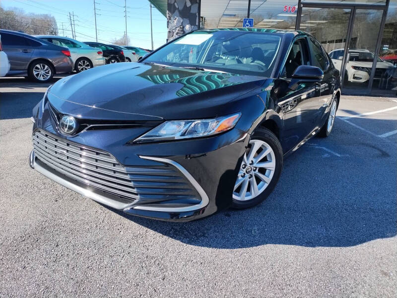 2022 Toyota Camry for sale at AUTO TRATOS in Mableton GA