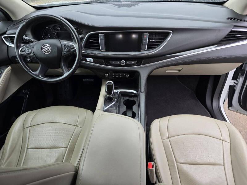 2019 Buick Enclave Essence