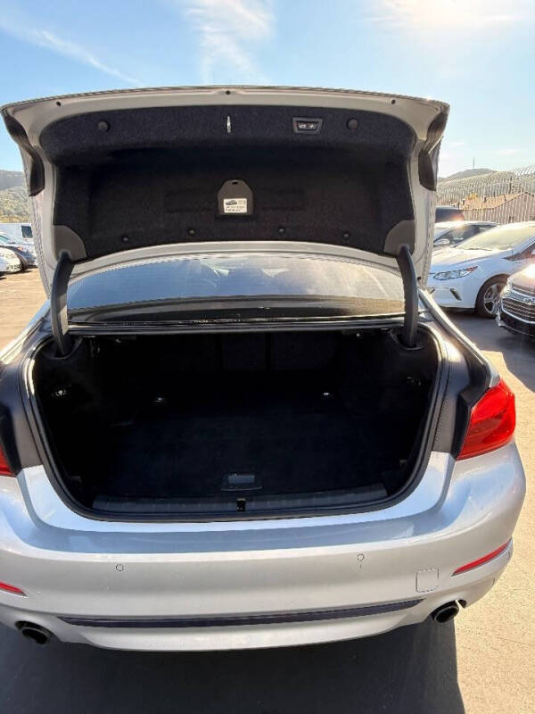 2018 BMW 5 Series 530e iPerformance