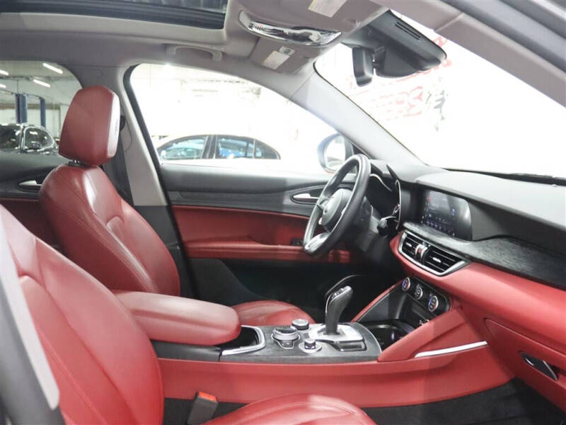 2020 Alfa Romeo Stelvio