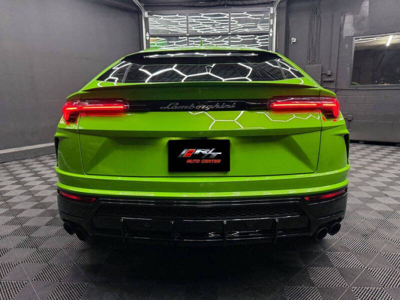 2021 Lamborghini Urus