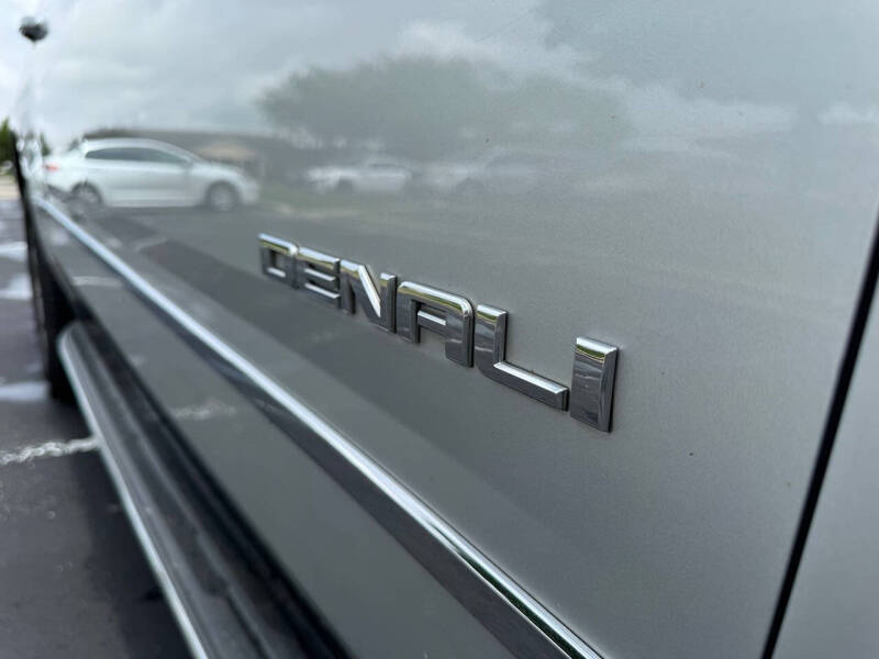 2016 GMC Yukon XL Denali