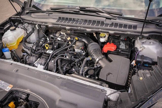 2023 Ford Edge Titanium