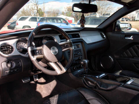 2011 Ford Mustang V6