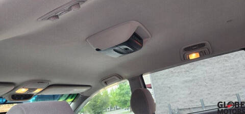 2004 Toyota Sienna LE 7 Passenger