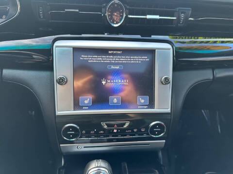 2015 Maserati Quattroporte S Q4