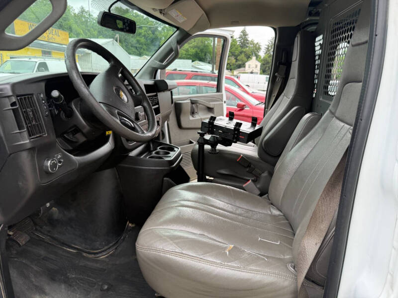 2019 Chevrolet Express 2500