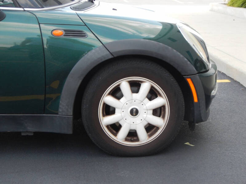 2004 MINI Cooper