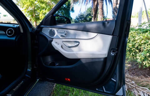 2015 Mercedes-Benz C-Class C 300