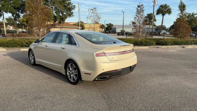 2015 Lincoln MKZ Hybrid