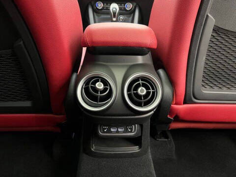 2023 Alfa Romeo Stelvio Veloce