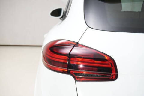 2017 Porsche Cayenne Turbo