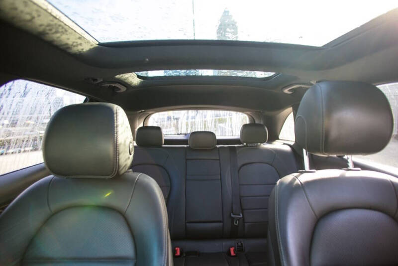 2019 Mercedes-Benz GLC GLC 300 4MATIC