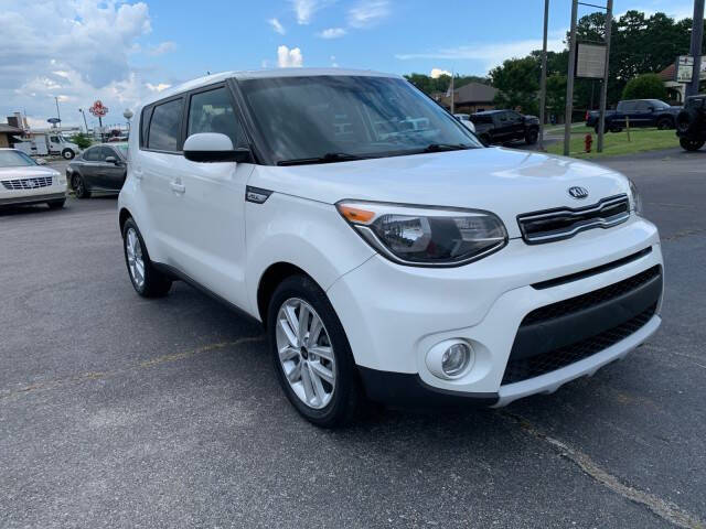 2019 Kia Soul +