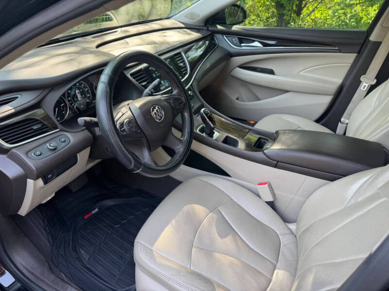 2017 Buick LaCrosse Essence