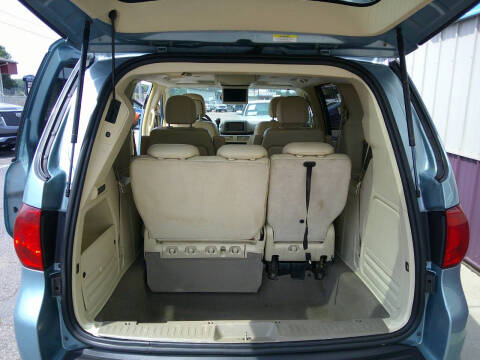2009 Volkswagen Routan SEL