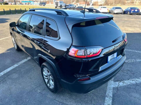 2022 Jeep Cherokee Latitude Lux