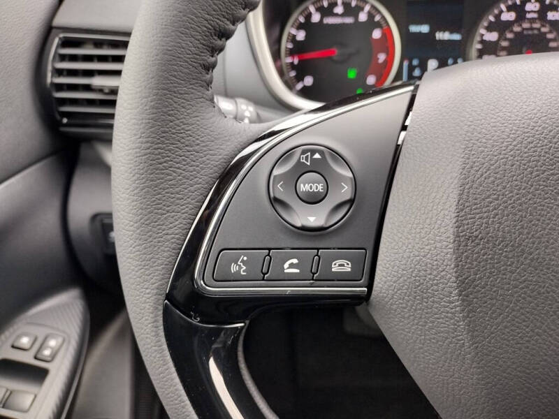 2026 Mitsubishi Eclipse Cross SE