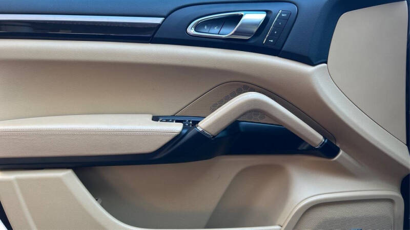 2016 Porsche Cayenne