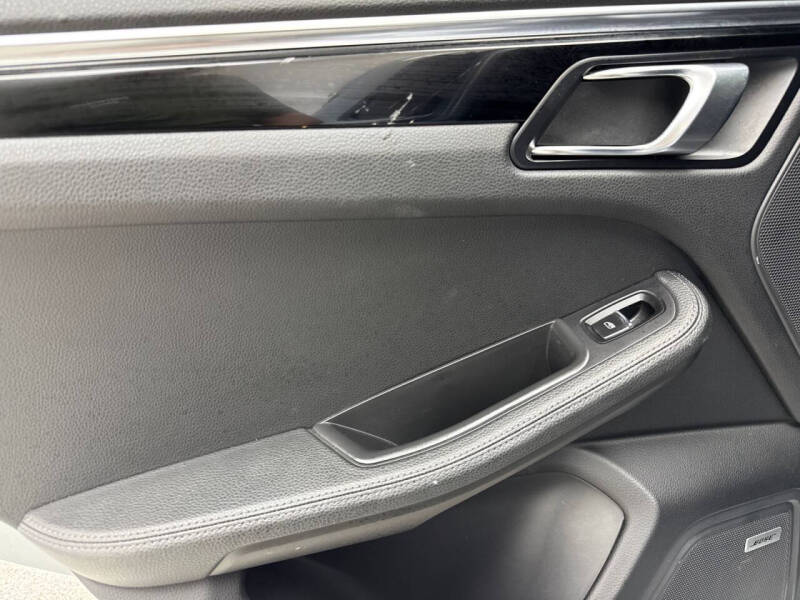 2020 Porsche Macan