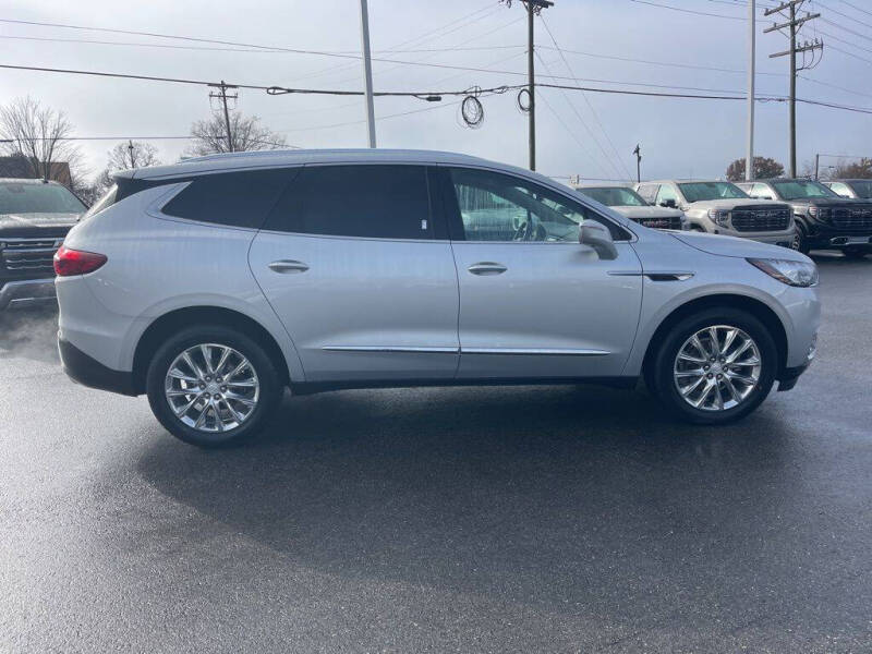 2019 Buick Enclave Essence
