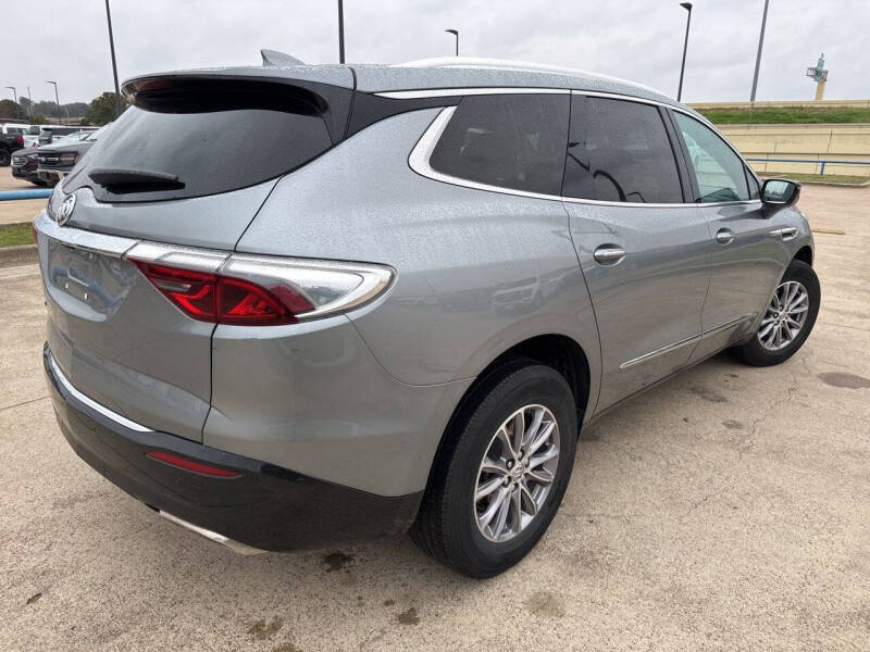 2024 Buick Enclave Premium