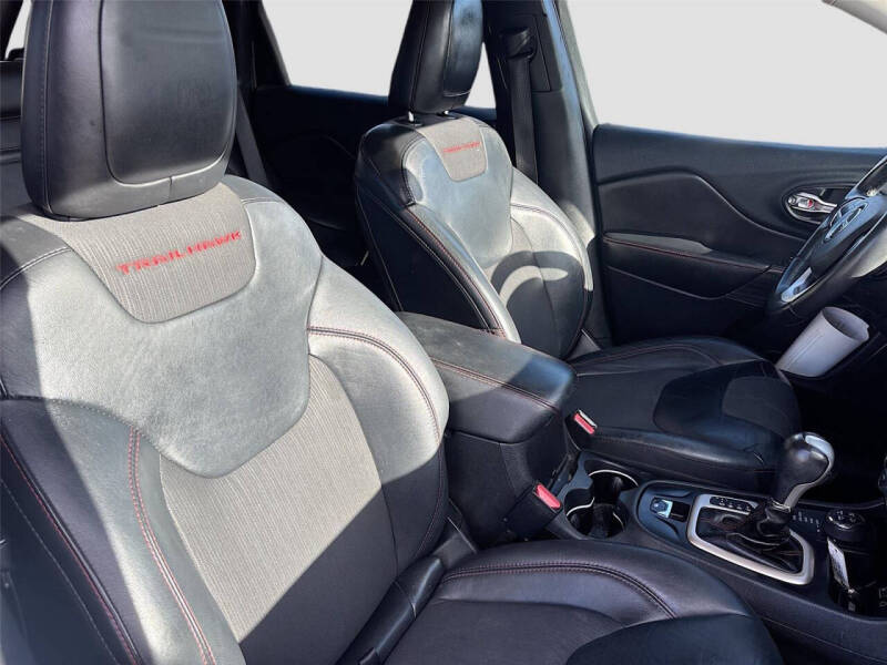 2016 Jeep Cherokee Trailhawk