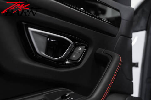 2022 Lamborghini Urus