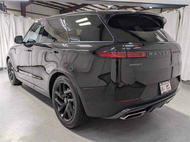 2024 Land Rover Range Rover Sport P360 SE